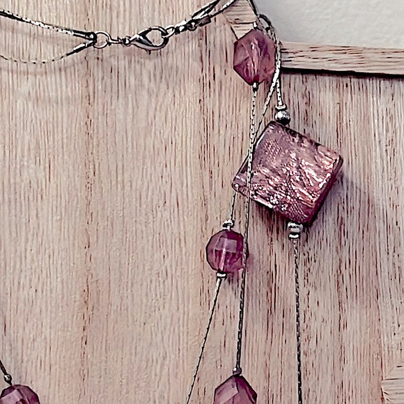 Iridescent Illusion 3 Strand Vintage Necklace - Picture 4 of 13